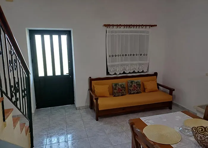 Dimitris House