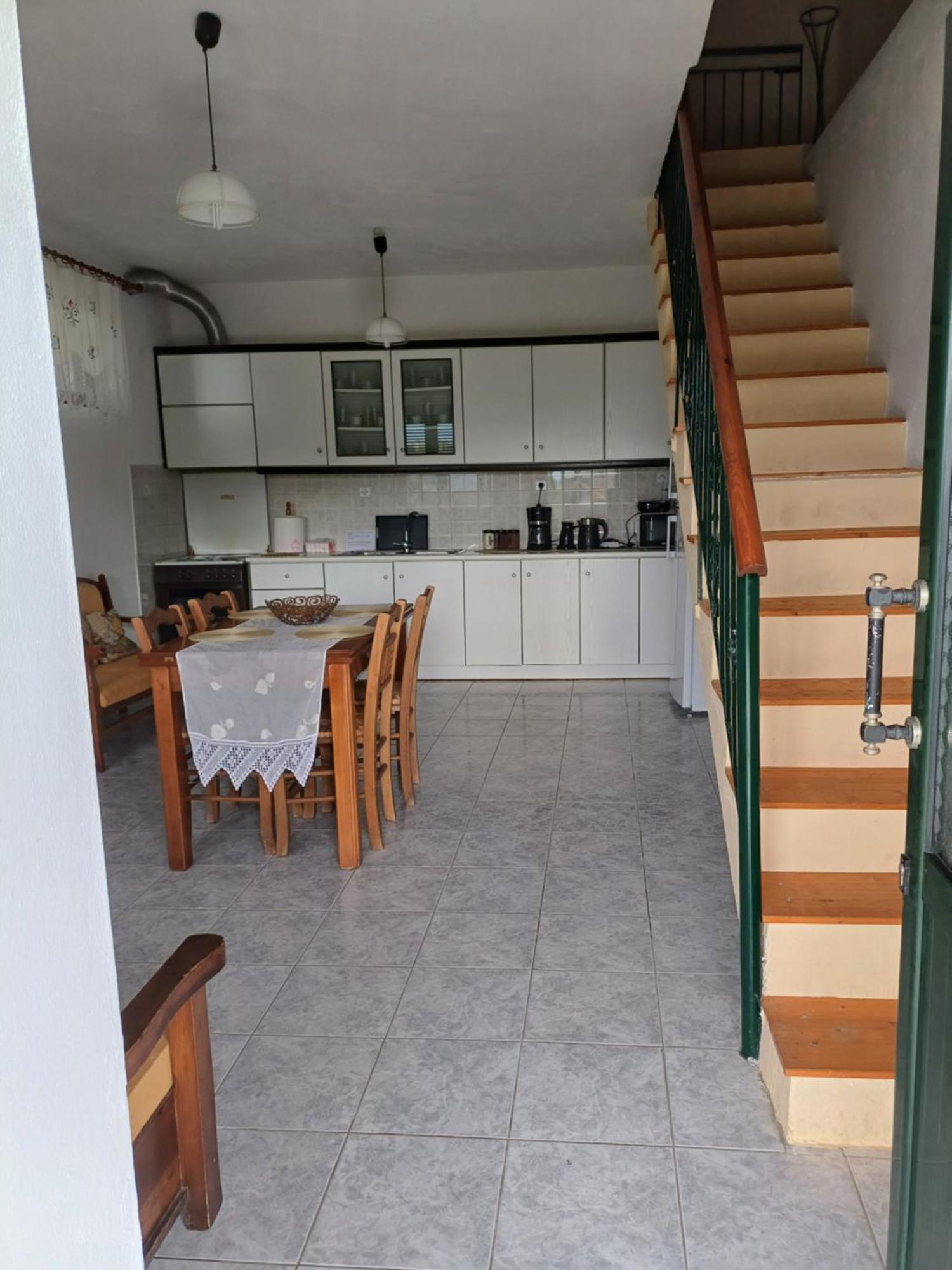 Dimitris House Apartment